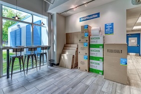 Storage Units at SmartStop Self Storage - Lakeshore - 1230 Lakeshore Drive E, Mississauga, ON